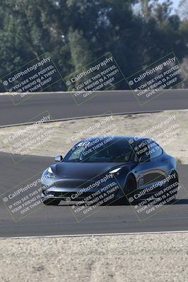 media/Nov-08-2025-Speed Ventures (Sat) [[1c7a6332f5]]/TC B/Session 1 (Turn 3)/